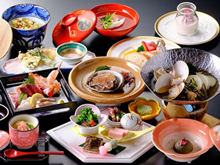 季節のお料理を味わう　雅の膳