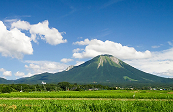 国宝 三徳山 投入堂